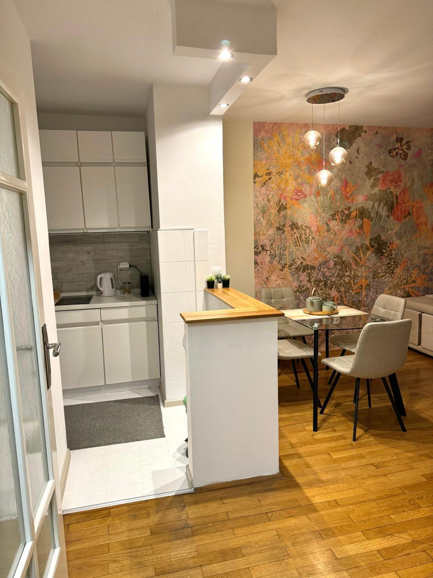 7 Emperors Central Suite Belgrade Exterior photo