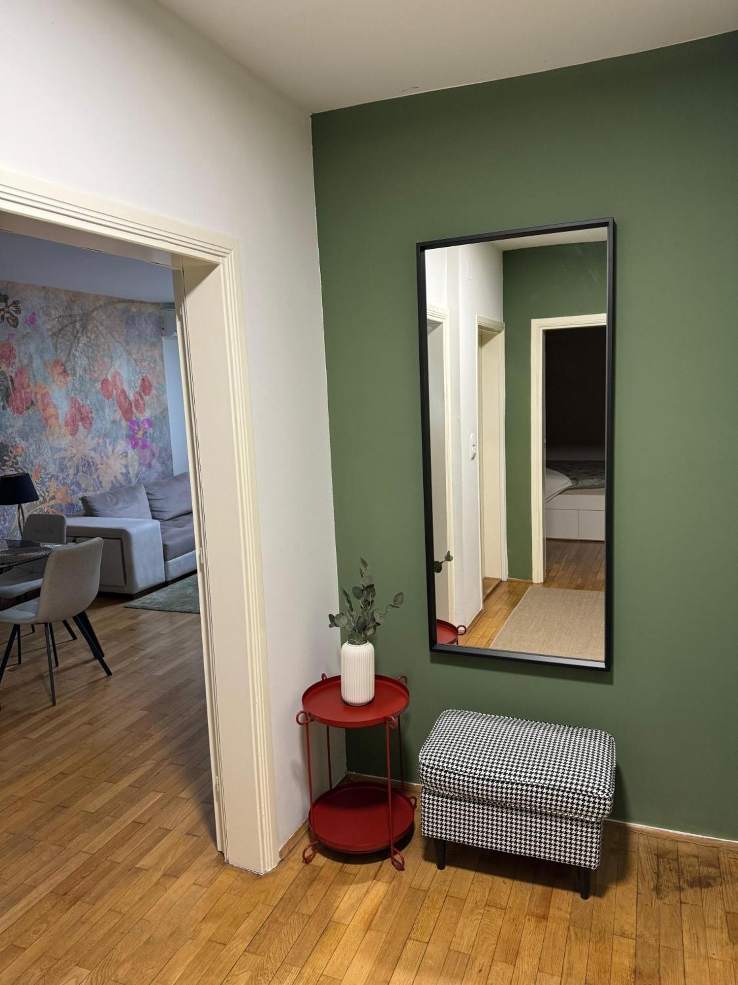7 Emperors Central Suite Belgrade Exterior photo